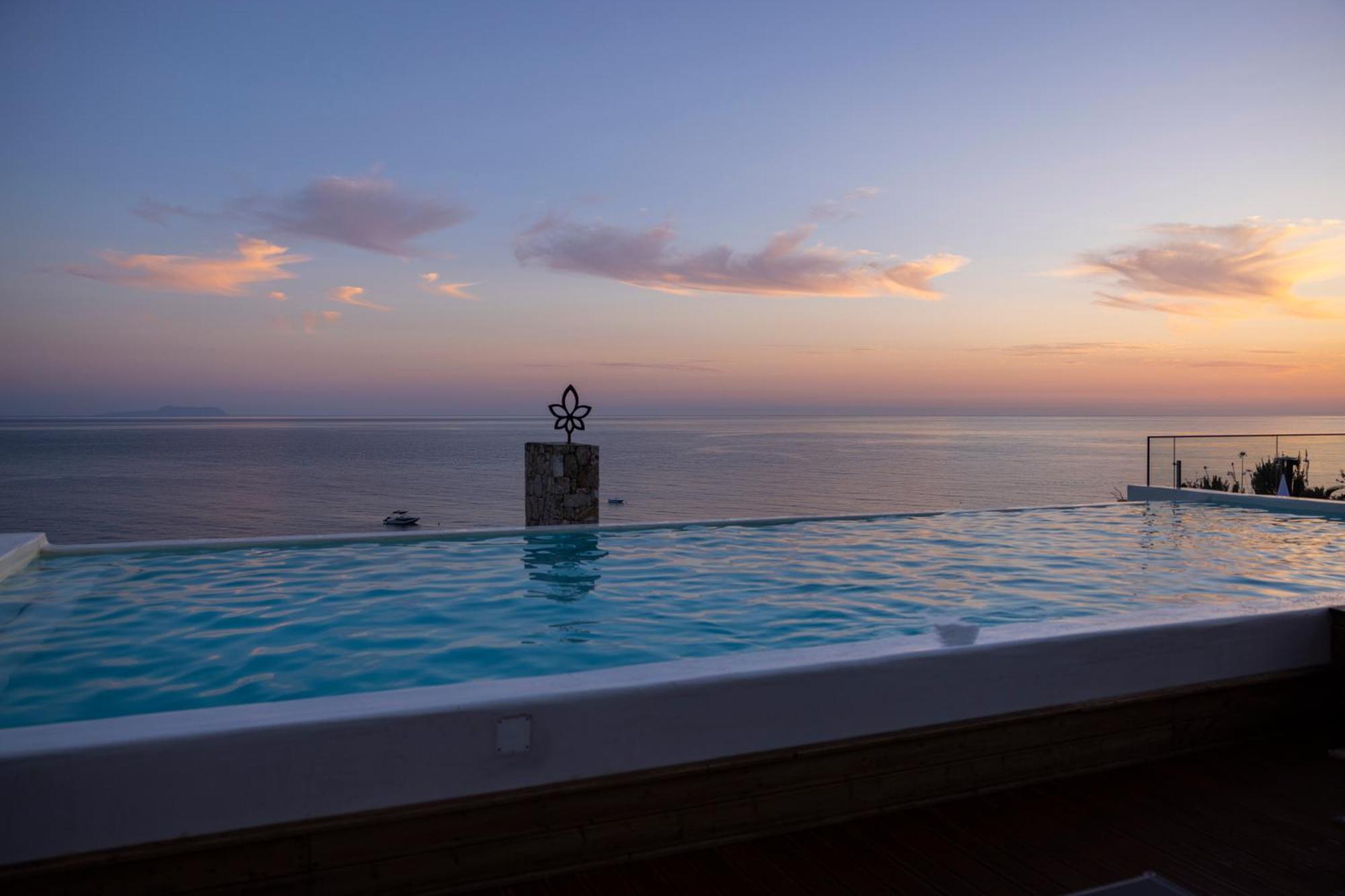La Brisa Boutique Hotel Dhermi Exterior photo